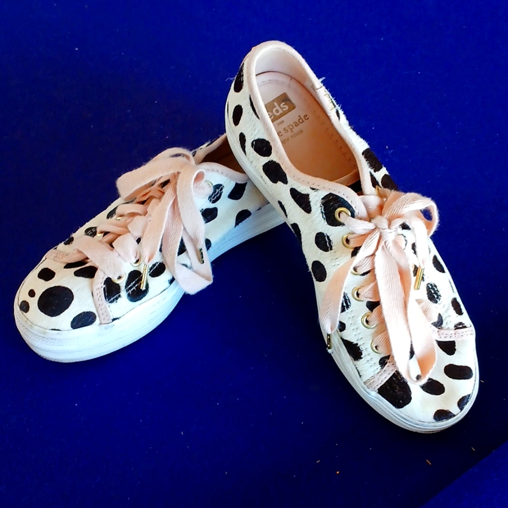 Keds for KATE SPADE. COW PRINT Fake fur. With light pink and gold accents. ✨️